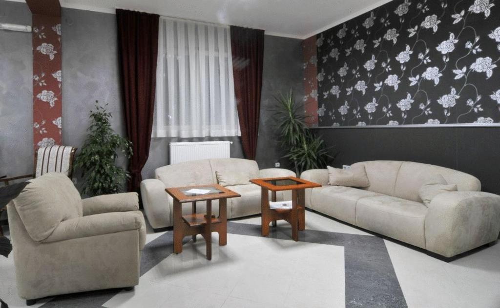 Garni Hotel Lama Kragujevac Exteriér fotografie