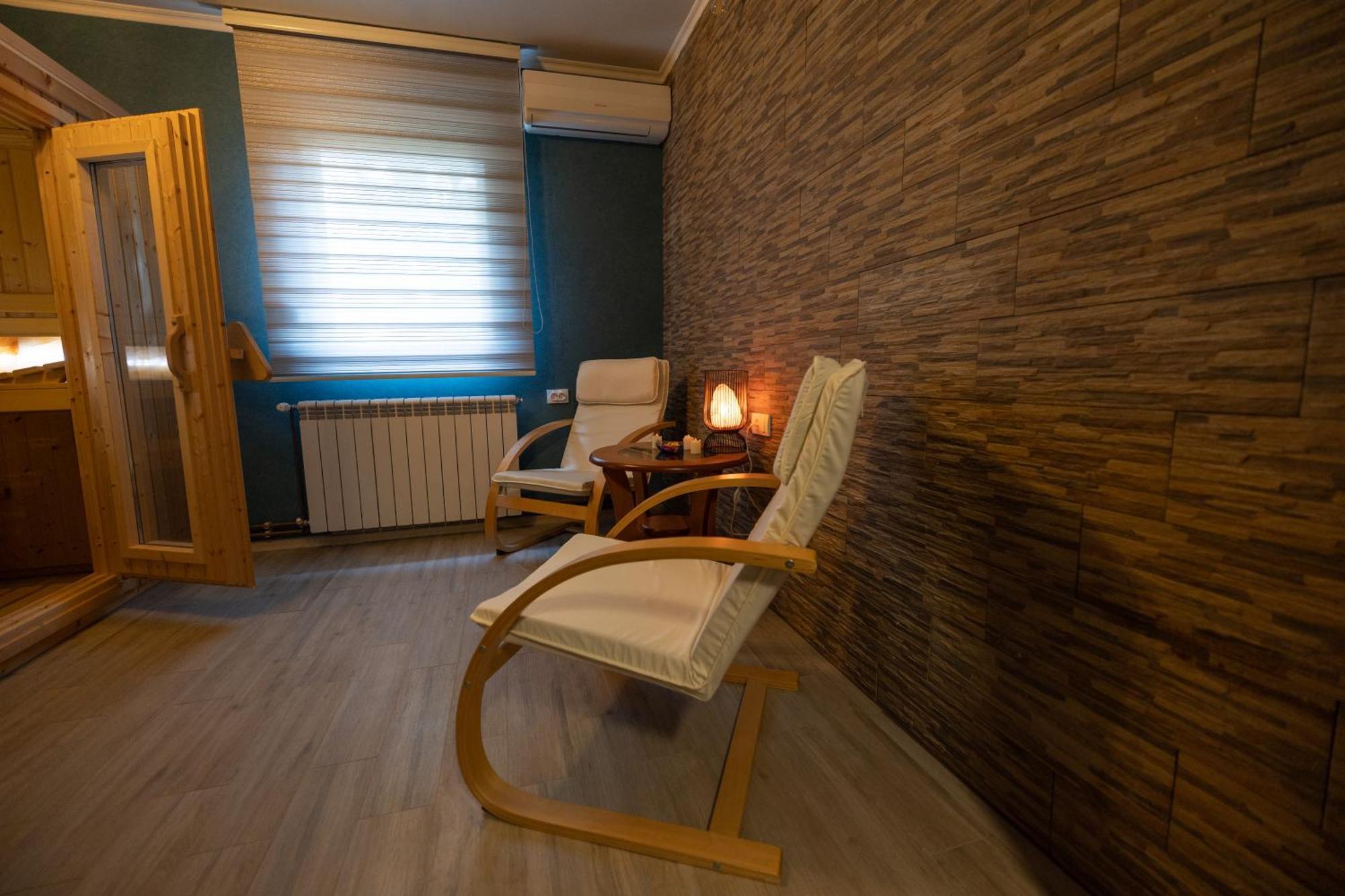 Garni Hotel Lama Kragujevac Exteriér fotografie