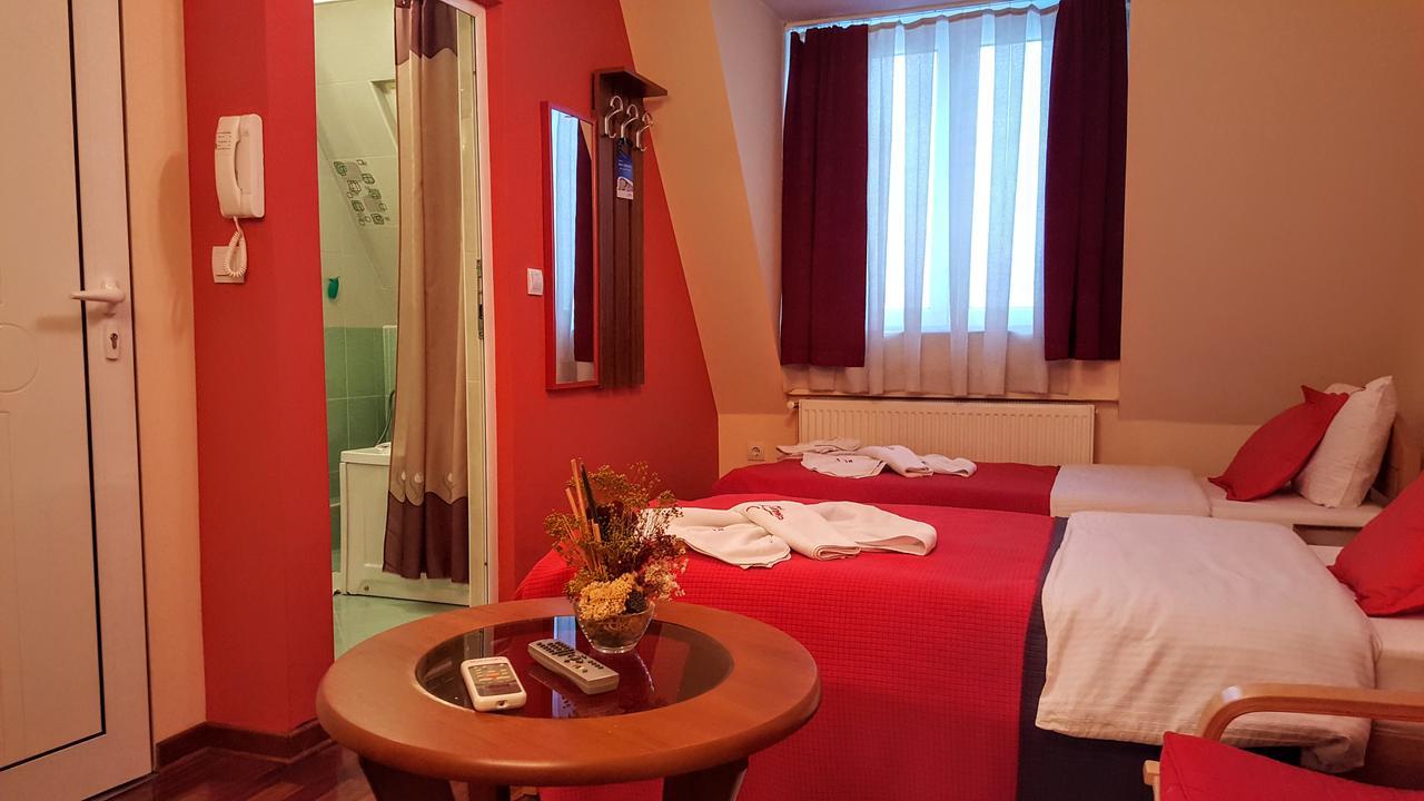 Garni Hotel Lama Kragujevac Exteriér fotografie